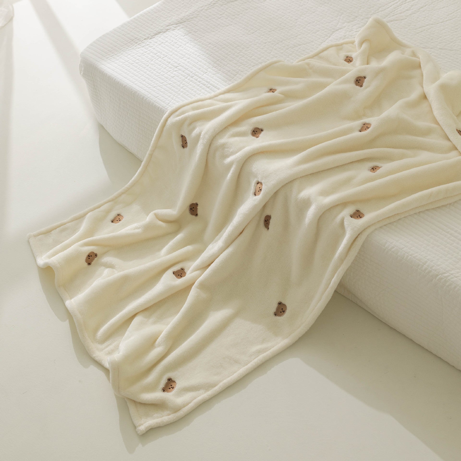 Korean Plush Baby Blanket for Autumn and Winter
