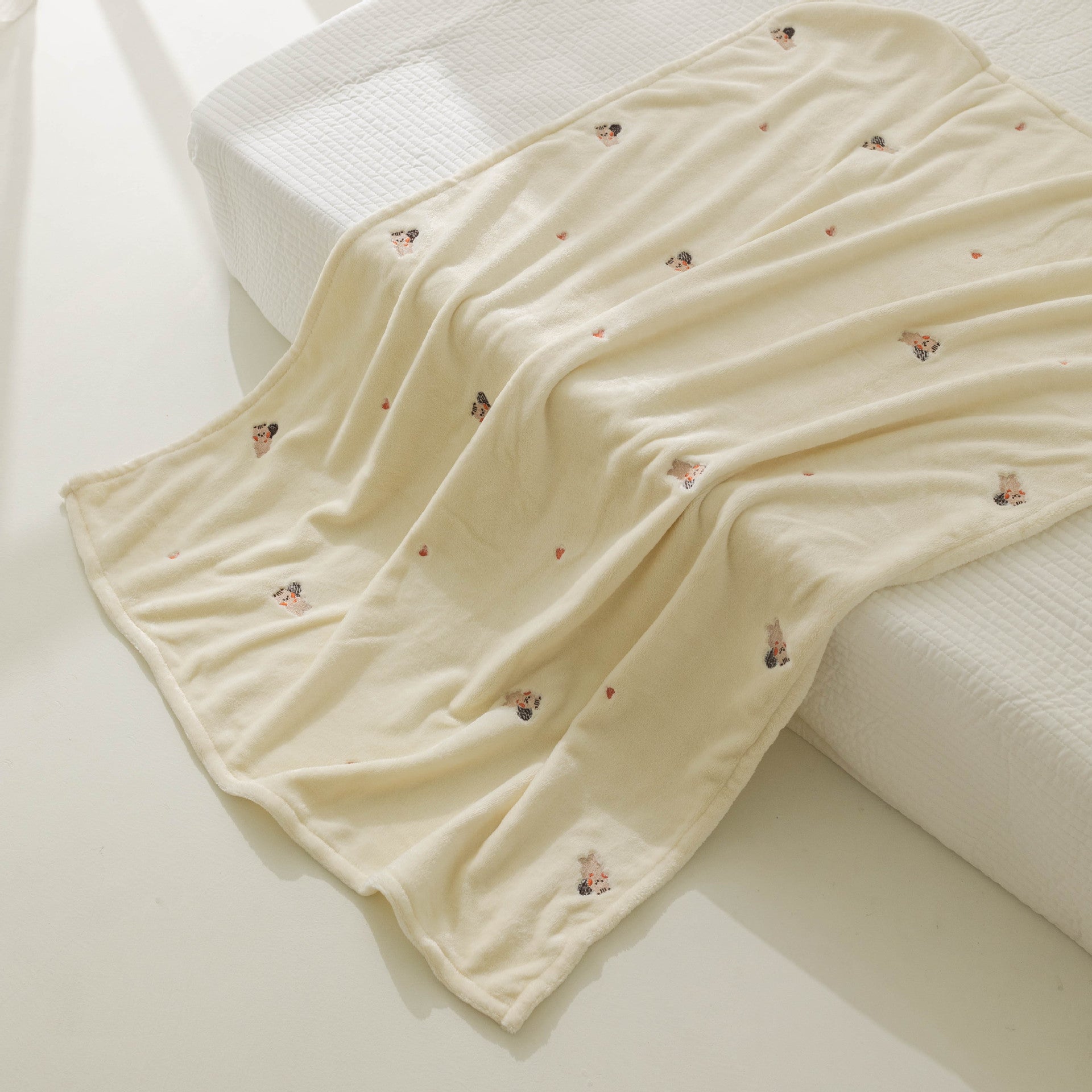 Korean Plush Baby Blanket for Autumn and Winter