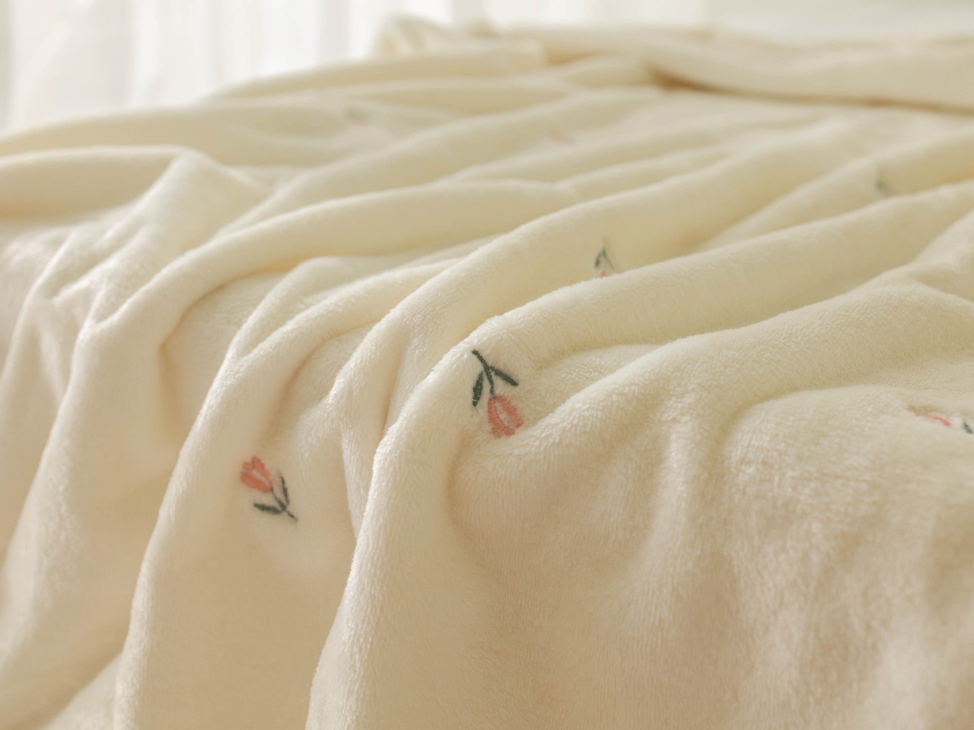Korean Plush Baby Blanket for Autumn and Winter
